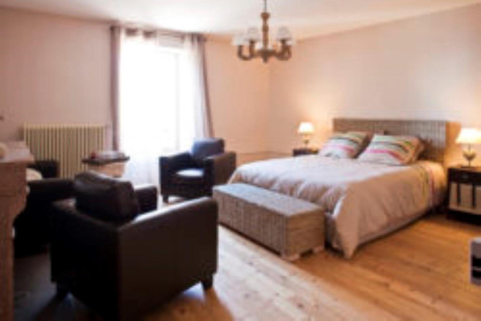 Chateau De Riverie Chambres Et Table D'Hotes Luaran gambar